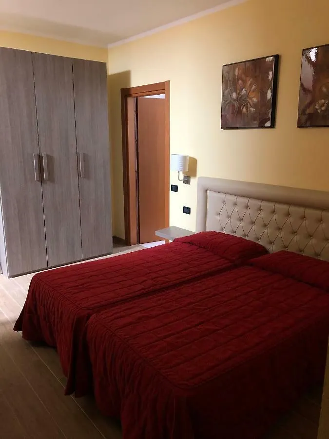 Hotel Adler Menaggio 3*,